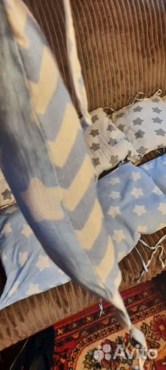 Бортики подушки в детскую кроватку