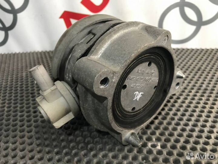 Audi a8 d3 опора двигателя