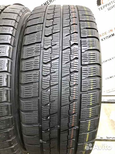 Goodyear UltraGrip Ice Navi Zea 215/55 R17