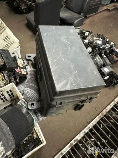 Блок предохранителей Chevrolet Aveo T250