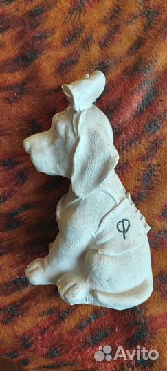 Собака гипсовая