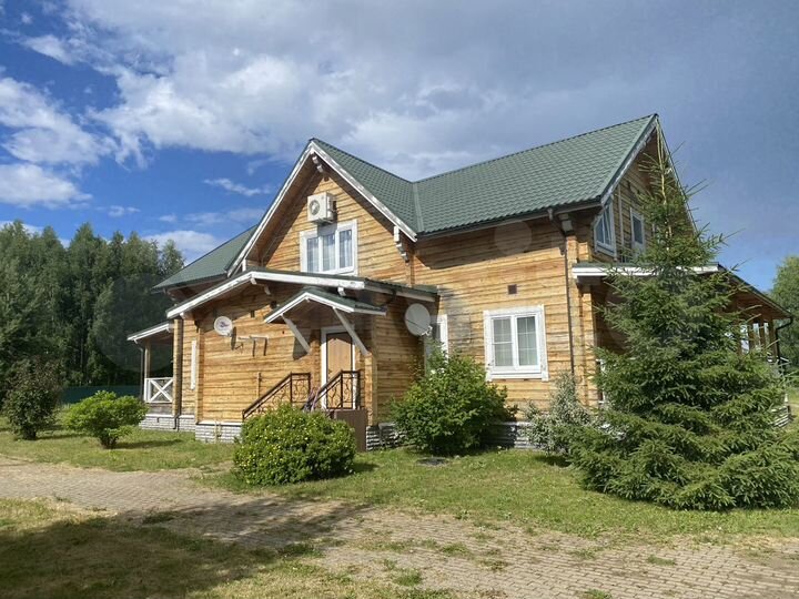 Дом 270 м² на участке 100 сот.