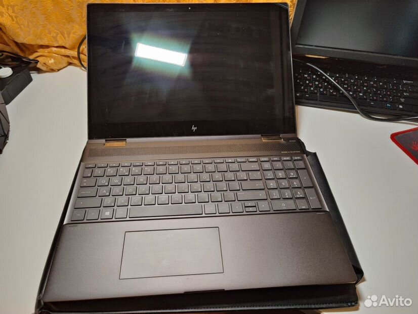 Ноутбук HP Sectre x360 15ch003ur