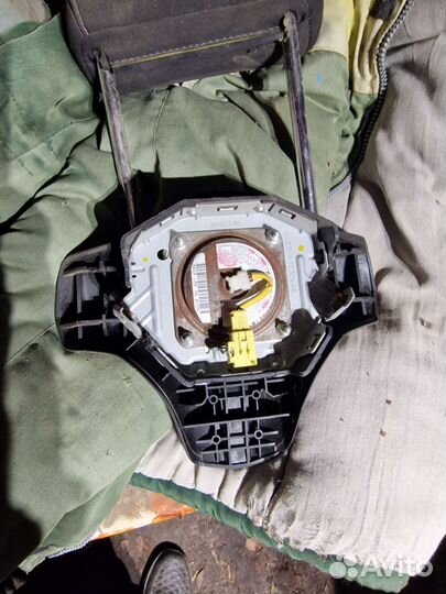 Подушка Мицубиси