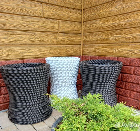 Кашпо из ротанга