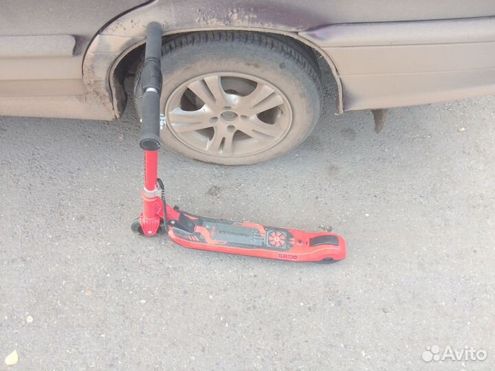 Электросамокат бу