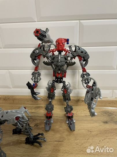 Lego bionicle 8924 Maxilos & Spinax