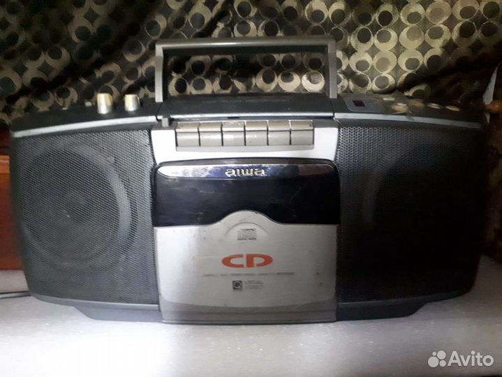 Магнитола aiwa из 90х
