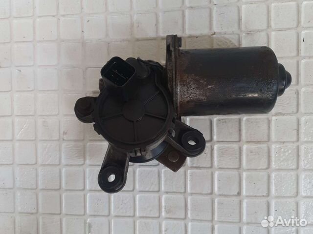 Моторчик стеклоочистителя передний Hyundai accent