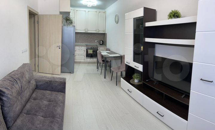 2-к. квартира, 45 м², 10/16 эт.