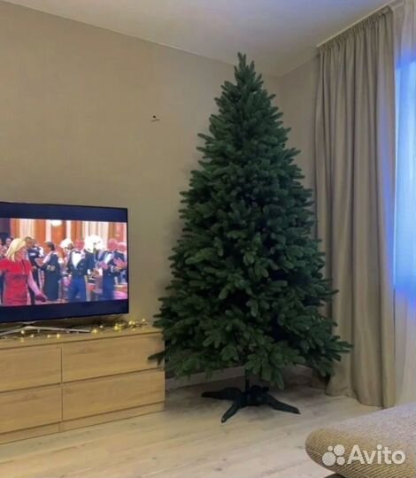 Елка искусственная