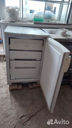 Морозильная камера бирюса 14