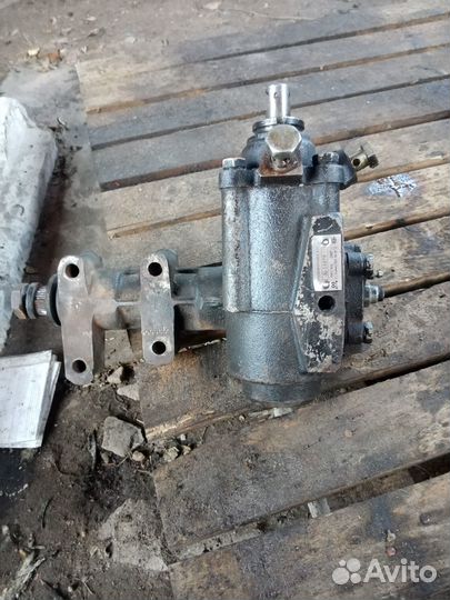 Редуктор гидроусилителя волга