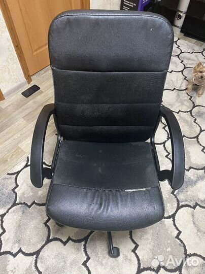 Компьютерное кресло