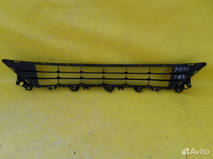 Нижняя решетка переднего бампера Мазда 6 GJ 2013