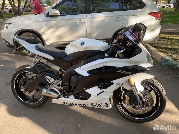 Yamaha R6
