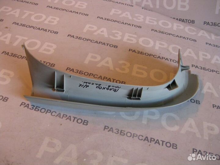 Обшивка двери багажника правая Ford Galaxy 2.0