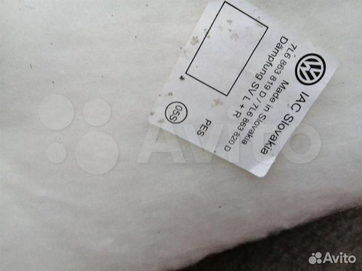 Обшивка багажника левая VW Touareg (2002-2010)