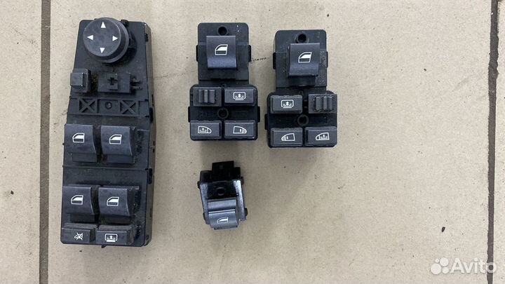 Блок управления стеклоподъемниками BMW 7-Series E6