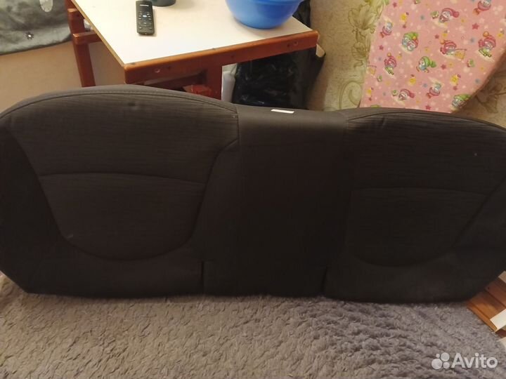 Задняя спинка Renault Sandero Stepway 2014