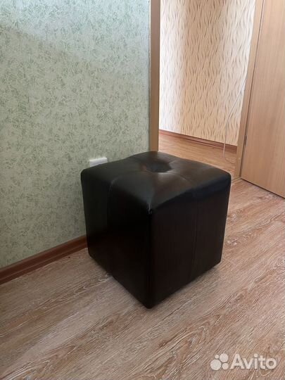 Пуфик в прихожую