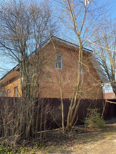 Дом 141,7 м² на участке 4 сот.