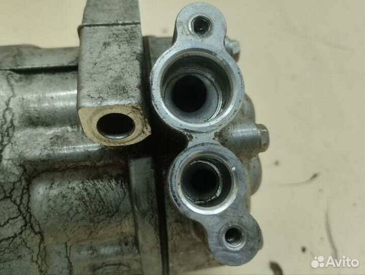 Б/У Б/У Компрессор кондиционера 926006229R renault