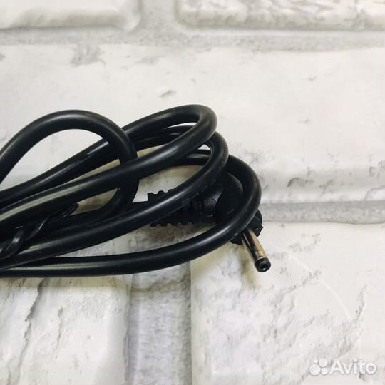 Блок питания 19v 2.37A Asus LP 525 штекер 3.0х1.1