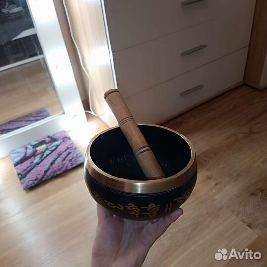 Поющая чаша