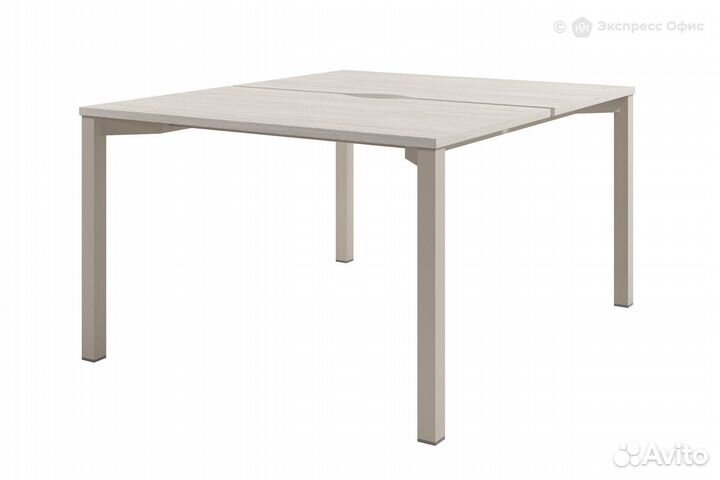 Стол-бенч на металлокаркасе Solution D-40