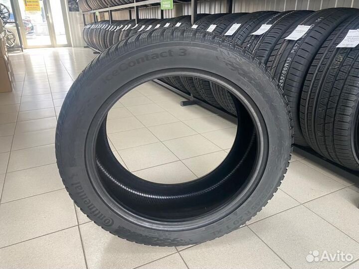 Continental IceContact 3 SUV 275/45 R20 110T