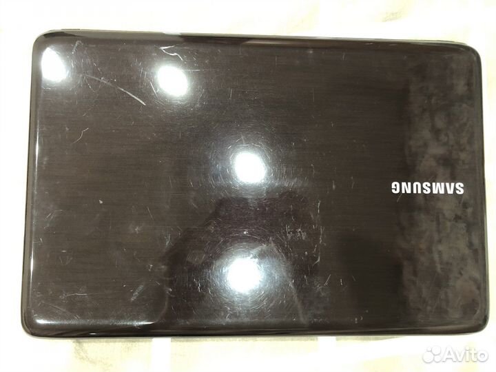 Ноутбук samsung r540