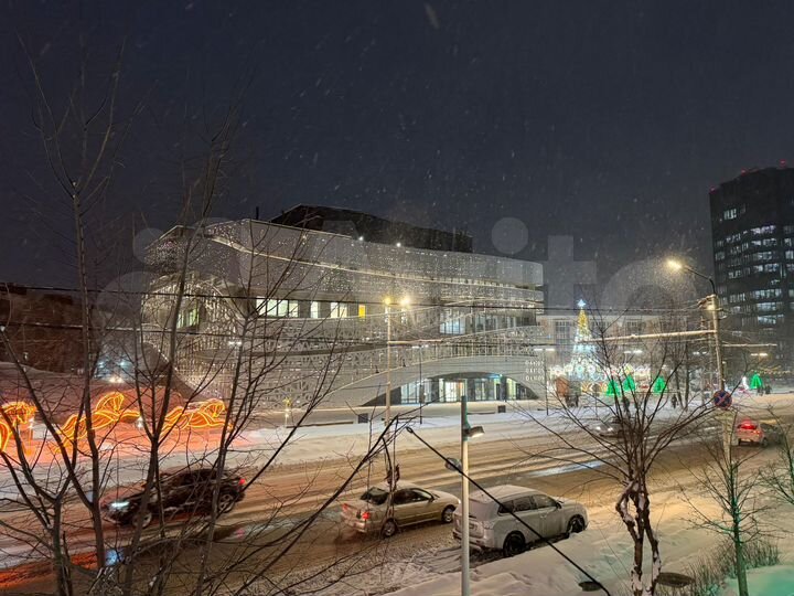 2-к. квартира, 44 м², 2/4 эт.