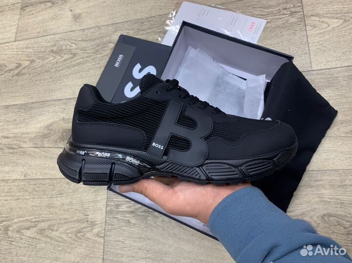 Кроссовки мужские boss