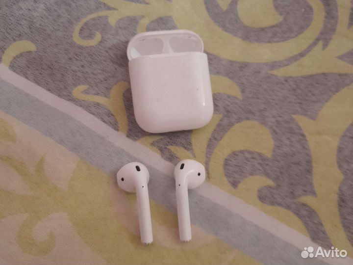 Наушники apple