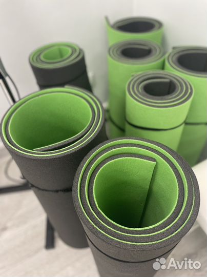 Коврики для занятий двухсторонние