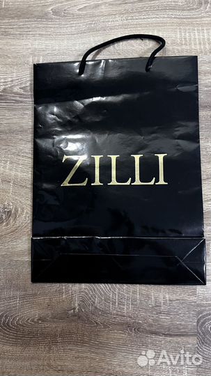 Брендовые пакеты и пыльники