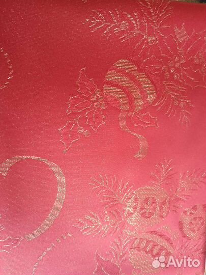 Скатерть новогодняя новая в упаковке