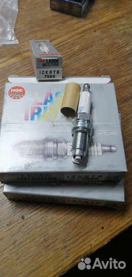 Свечи зажигания иридиевые ngk