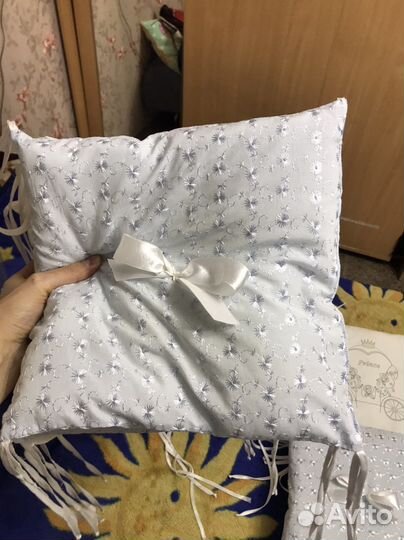 Бортики в детскую кроватку 12 подушек