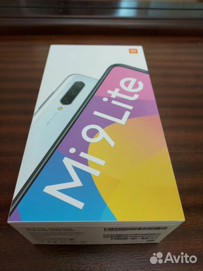 Коробка Xiaomi Mi 9 lite