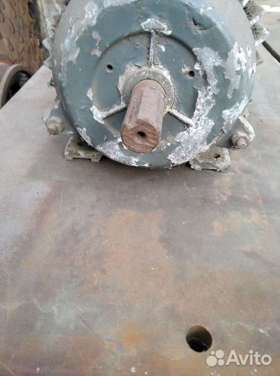 Электроинструмент