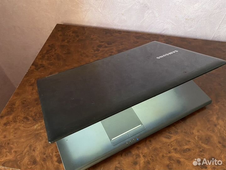 Ноутбук samsung RF 710