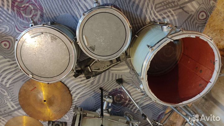Барабанная установка TacTon 1977 год
