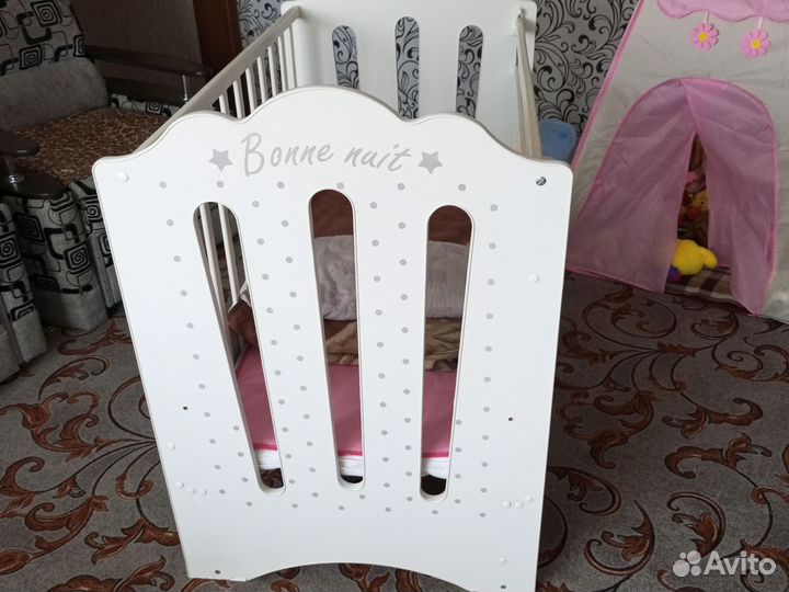 Детская кроватка