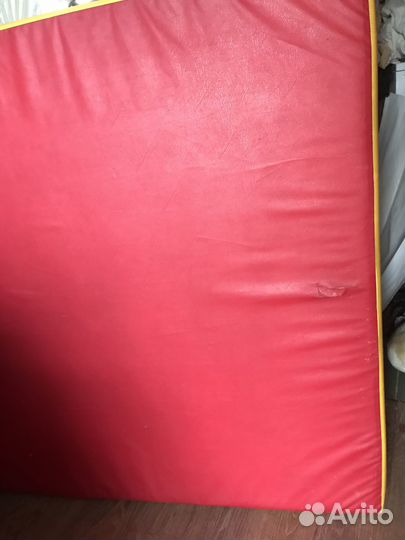 Маты гимнастические бу