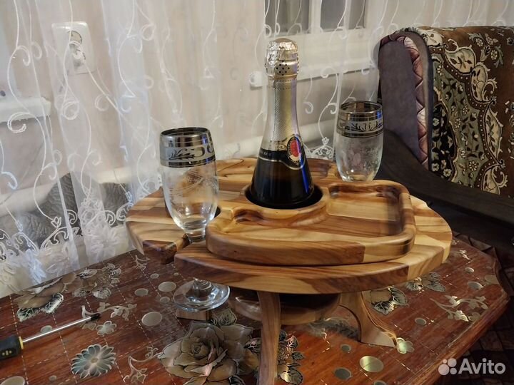 Столик для вина(винница)