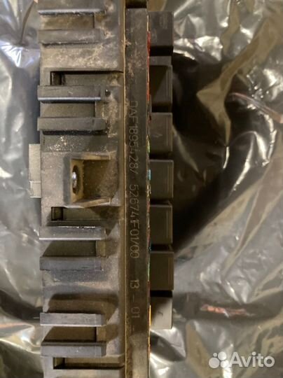 Блок предохранителей DAF XF 105. 1895428