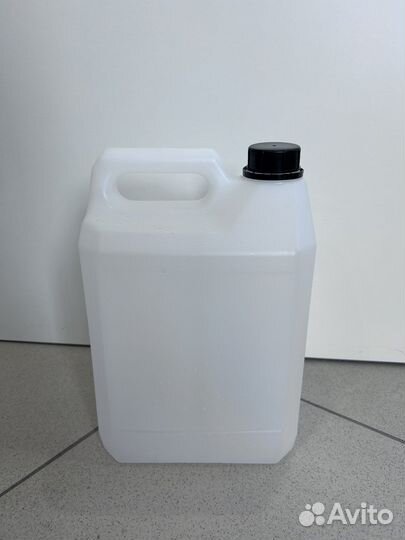 Канистра пластиковая 5 литров