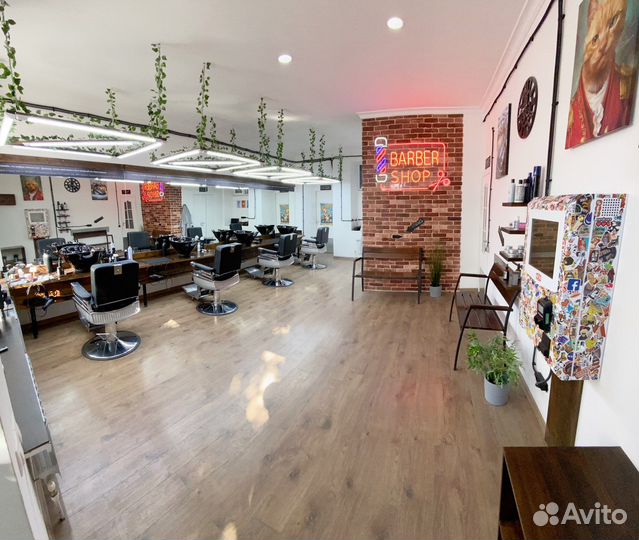 Аренда кресла барбера или парикмахера